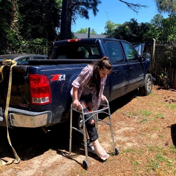 Meet your Posher, Lily - Picture 11 of 15